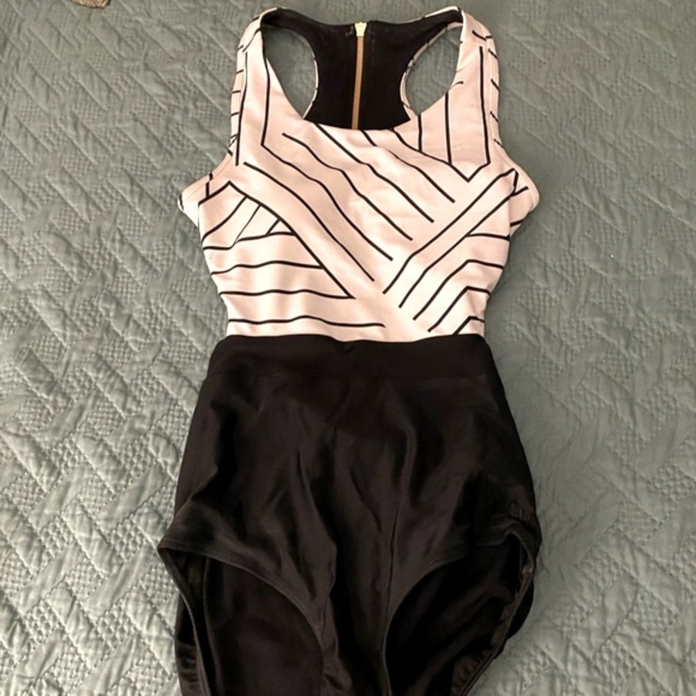 COPY - Albion Fit one piece geometric style